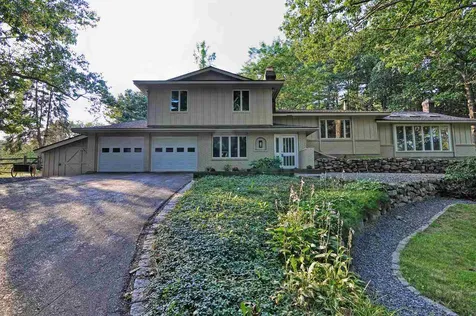 105 Richardson Road Hollis NH 03049