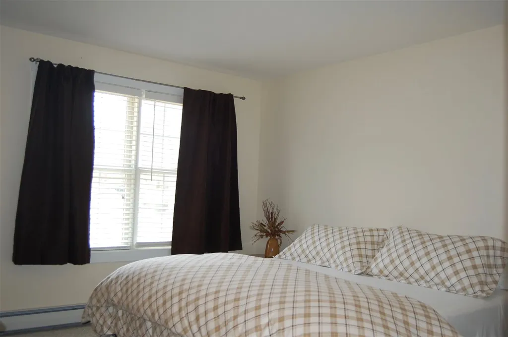 24 Amber Way Warren VT 05674