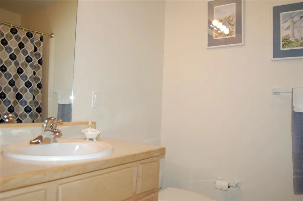 24 Amber Way Warren VT 05674