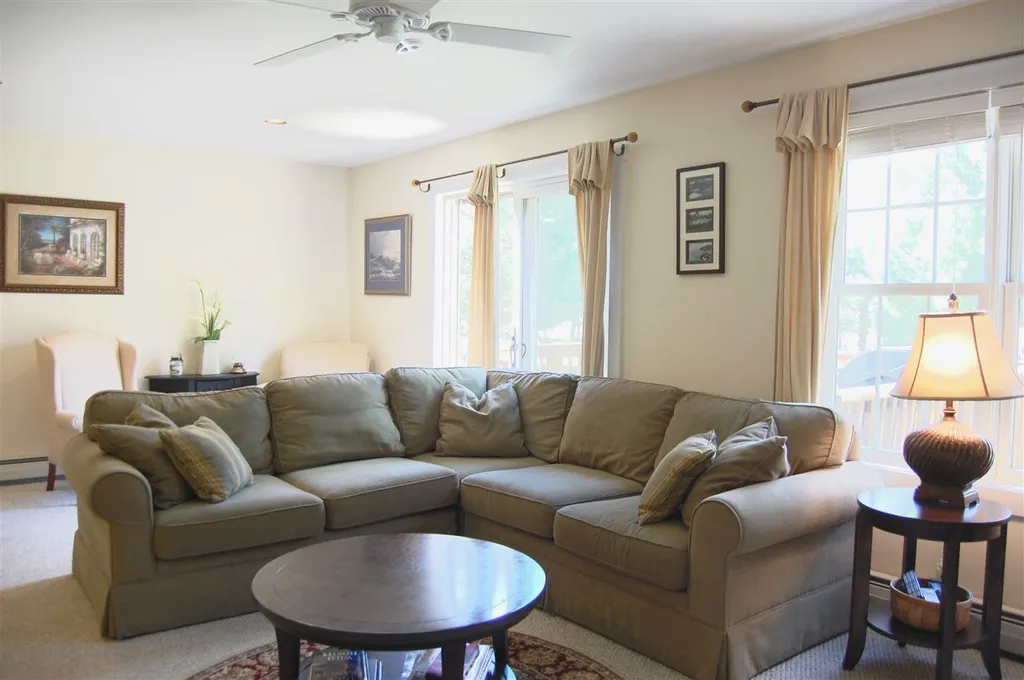 24 Amber Way Warren VT 05674