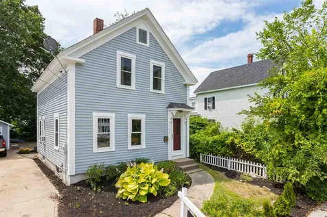 194 North Main Street Rochester NH 03867