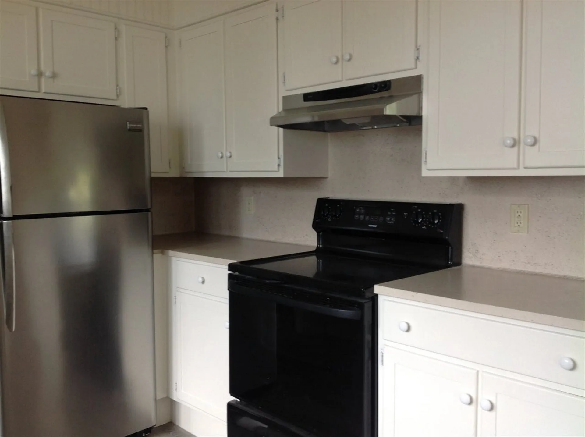 63 Atlantic Avenue North Hampton NH 03862