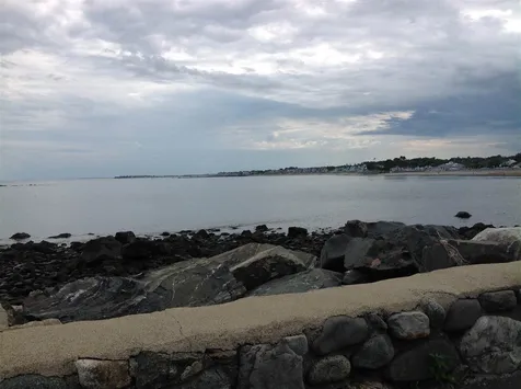 63 Atlantic Avenue North Hampton NH 03862