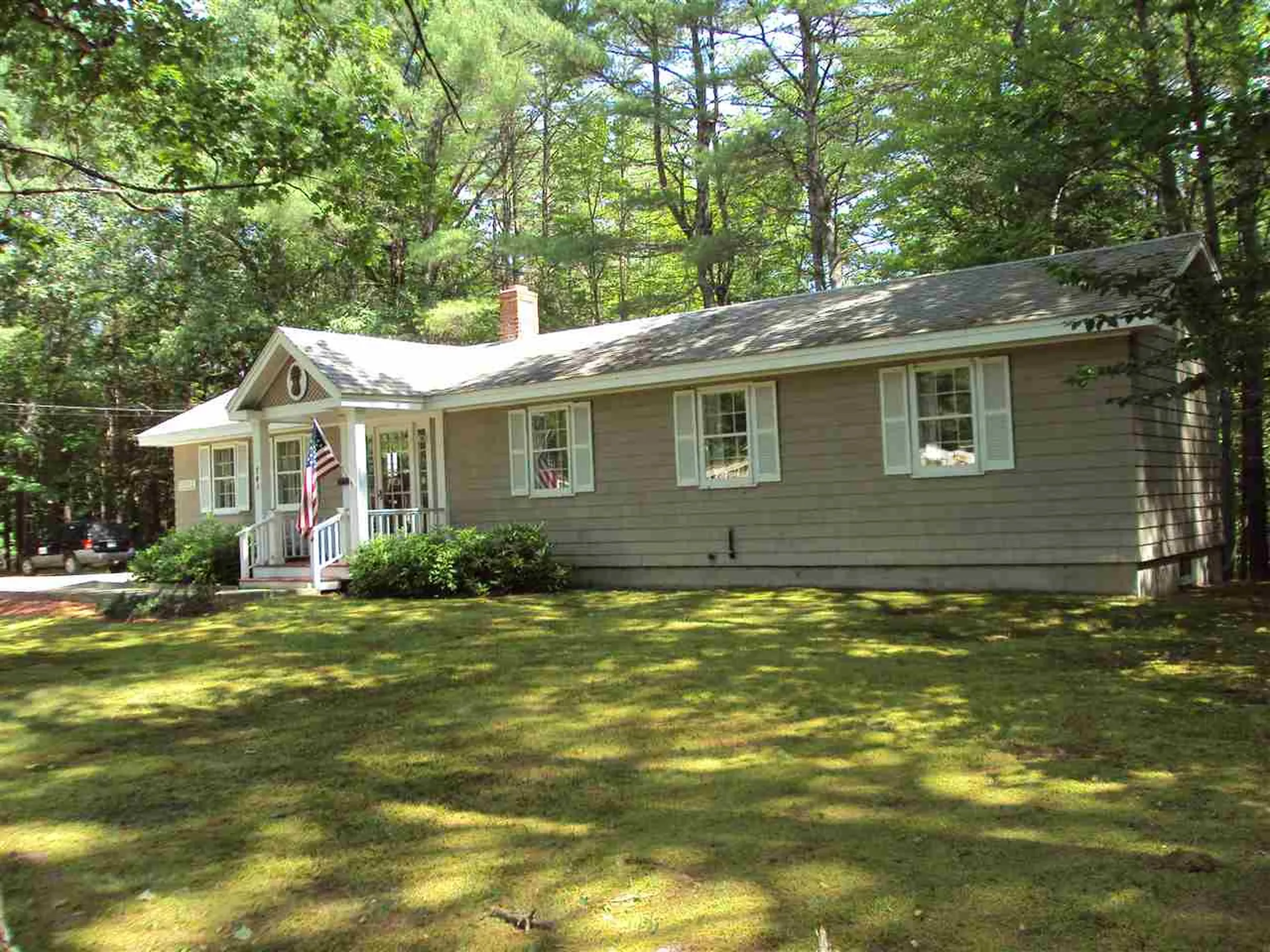 743 White Mountain Highway Tamworth NH 03886