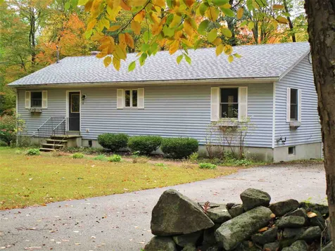9 Merrill Lane Newmarket NH 03857
