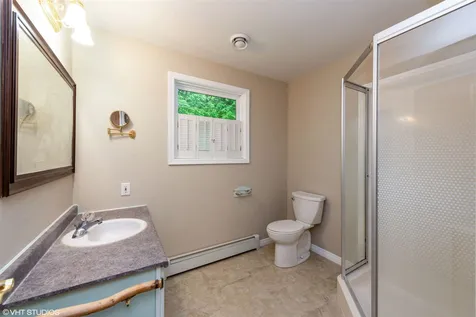 9 Merrill Lane Newmarket NH 03857