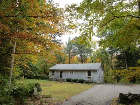 9 Merrill Lane Newmarket NH 03857