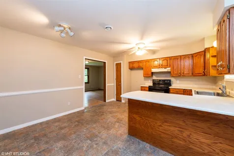 9 Merrill Lane Newmarket NH 03857