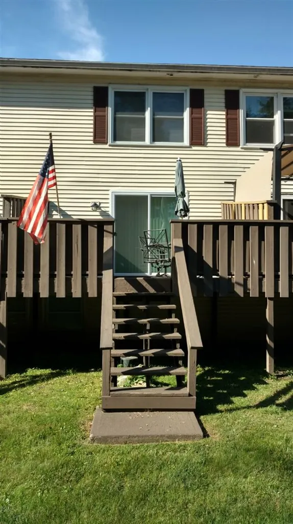 792 Court Street Keene NH 03431
