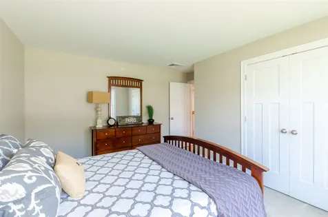 3 Myles Drive Derry NH 03038