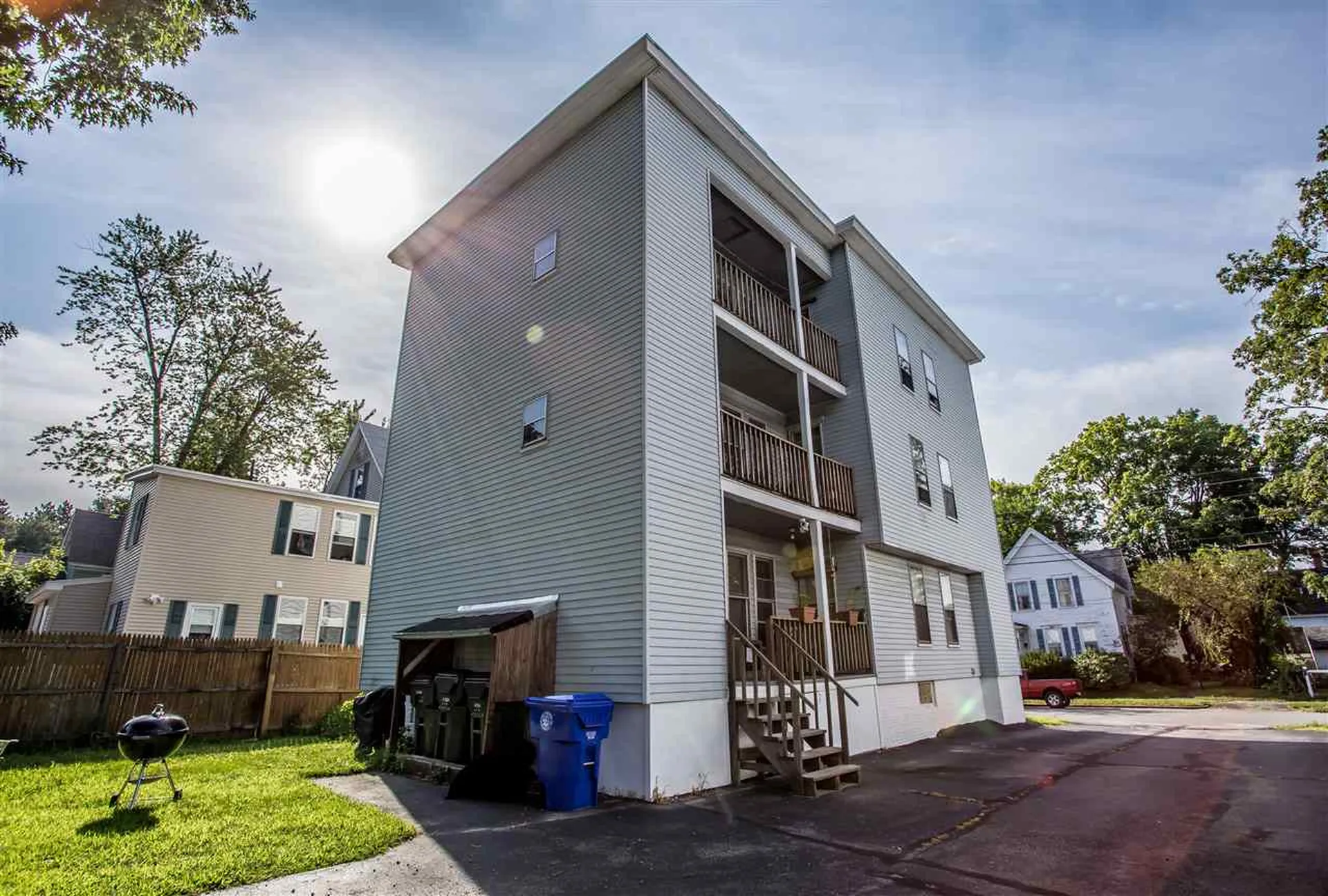 378 Myrtle Street Manchester NH 03104