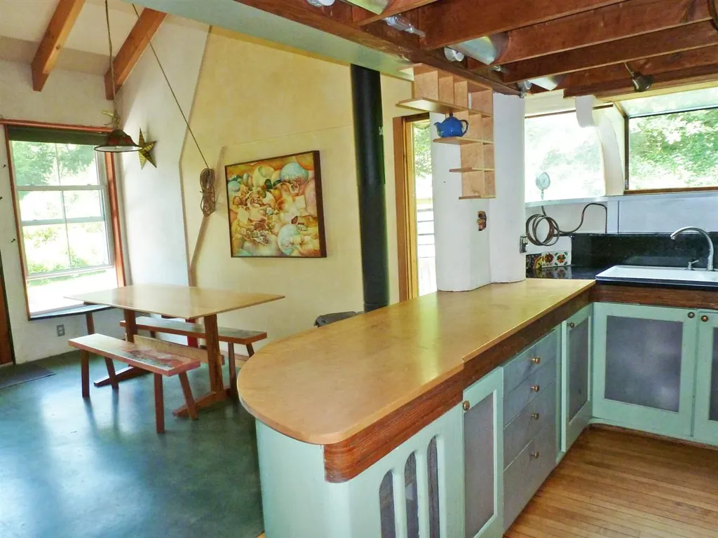 16 Dimetro Road Warren VT 05674