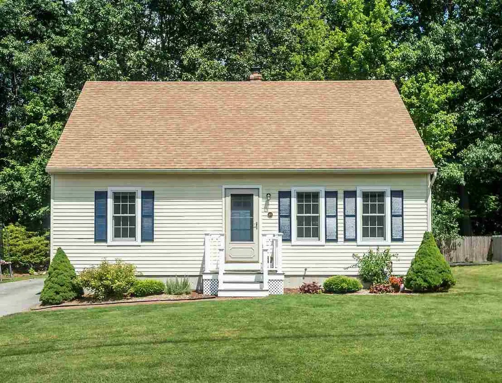 466 Blevens Drive Manchester NH 03104