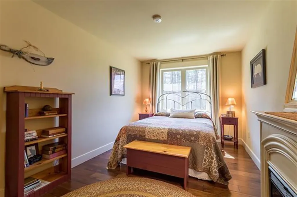 888 Mcintyre Road Newington NH 03801