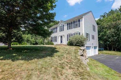 7 Saw Hill Road Hooksett NH 03106