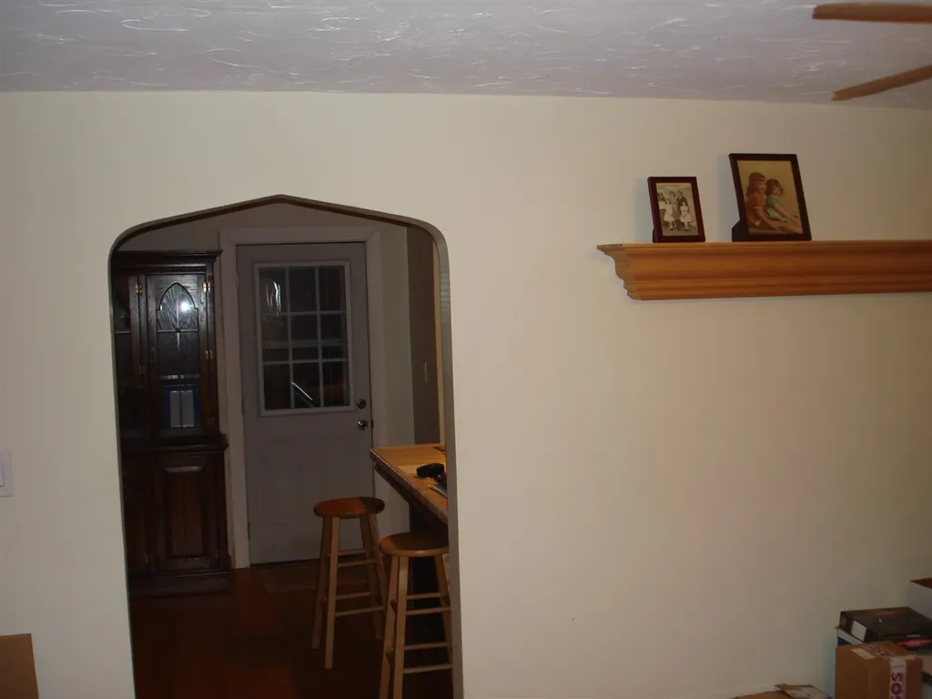 3 Mary Ann Road Manchester NH 03104