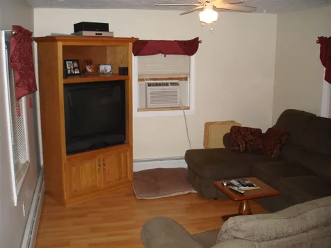 3 Mary Ann Road Manchester NH 03104