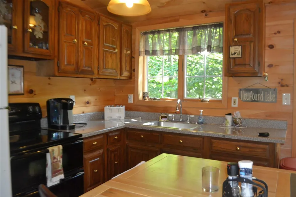 25 King Road Alexandria NH 03222