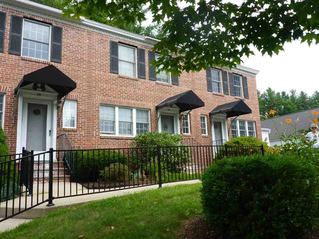 47 Windsor Court Keene NH 03431