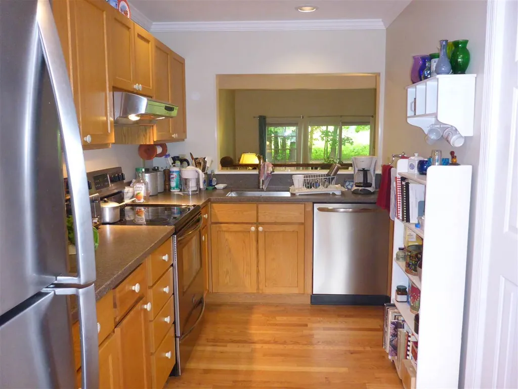 47 Windsor Court Keene NH 03431