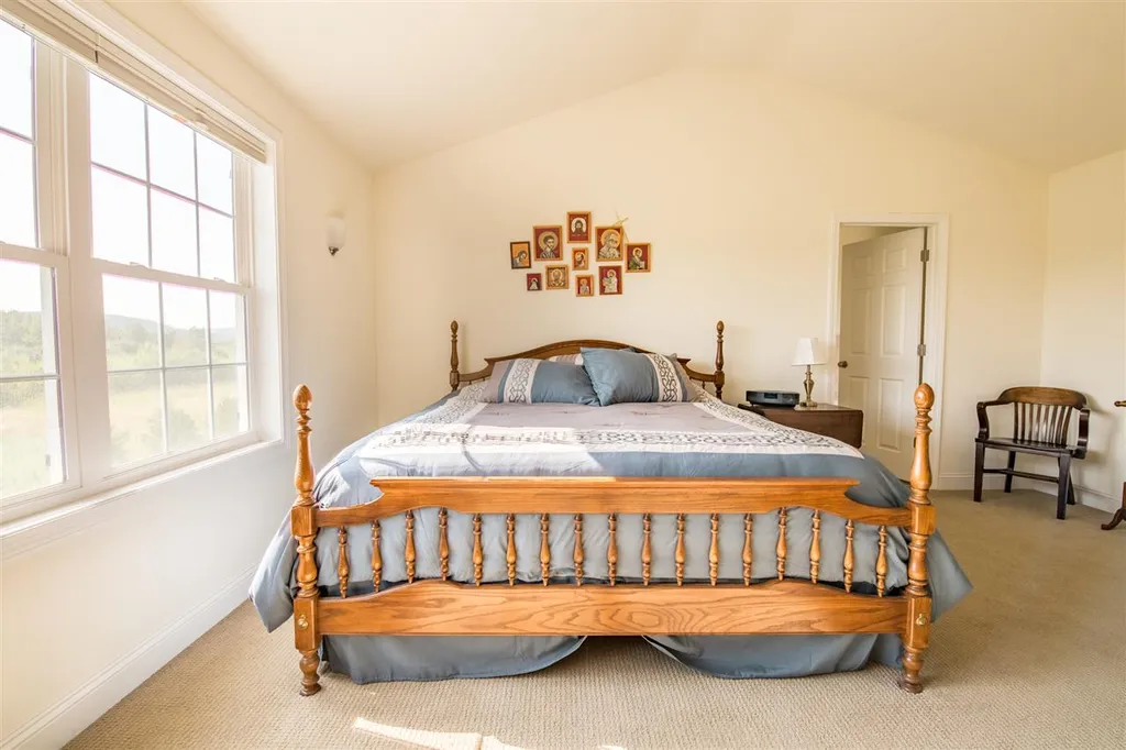 159 Sommerfield Avenue South Burlington VT 05403