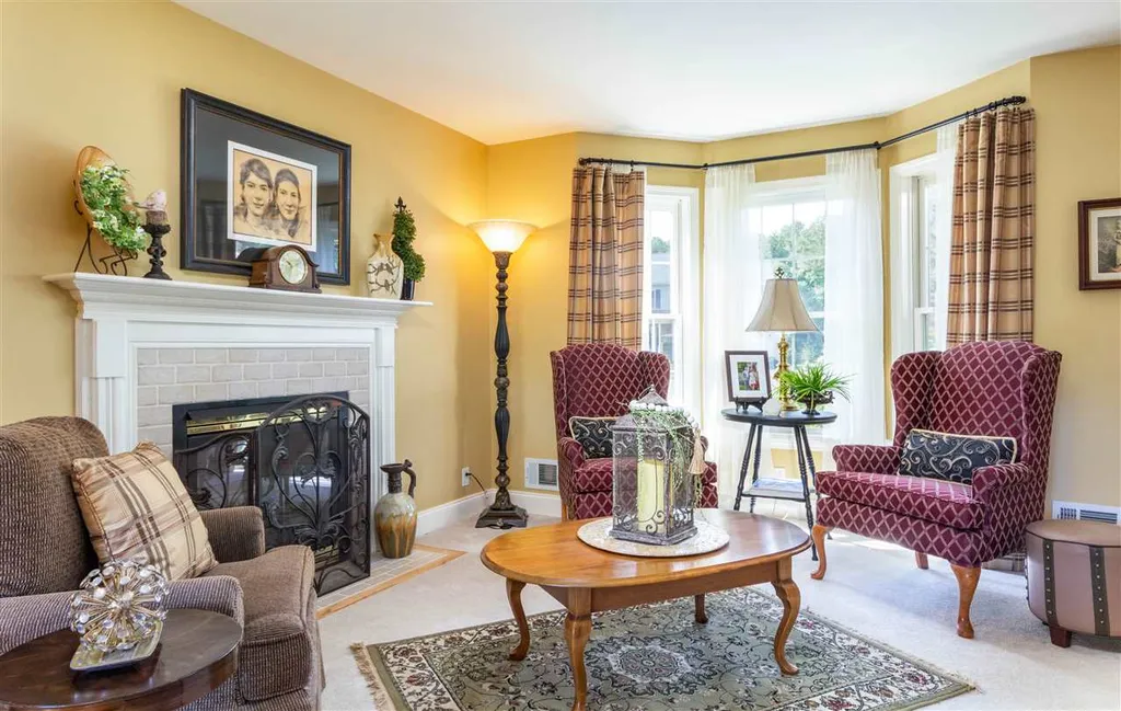 25 Everbreeze Drive Colchester VT 05446