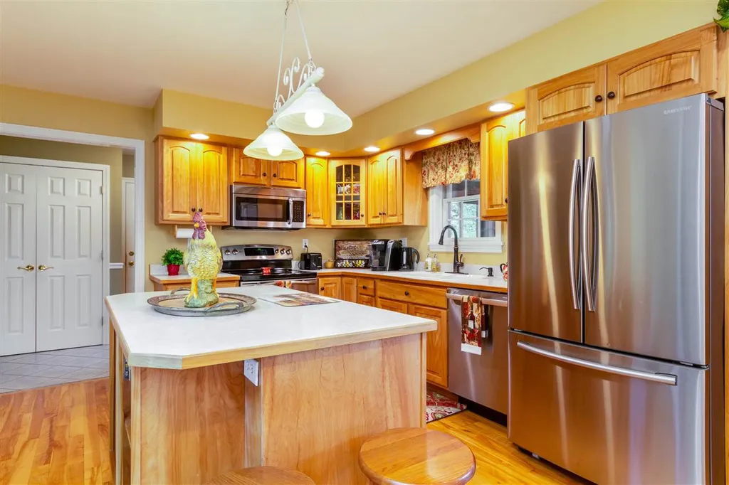 25 Everbreeze Drive Colchester VT 05446