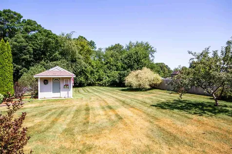 25 Everbreeze Drive Colchester VT 05446