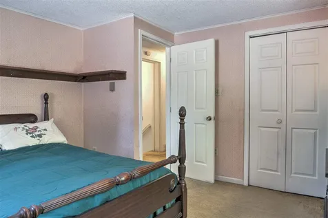 35 Salisbury Road Keene NH 03431