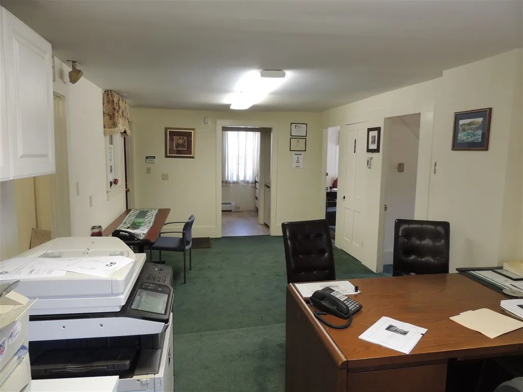 109 Court Street Laconia NH 03246