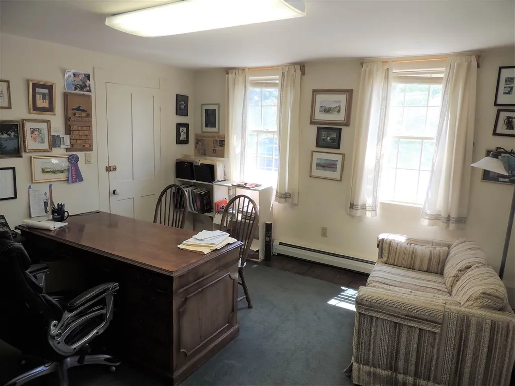 109 Court Street Laconia NH 03246