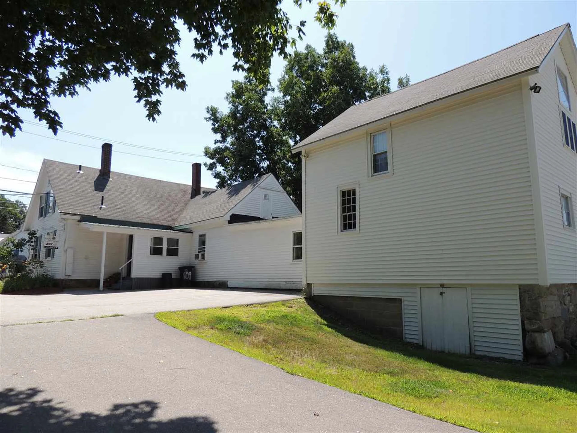 109 Court Street Laconia NH 03246