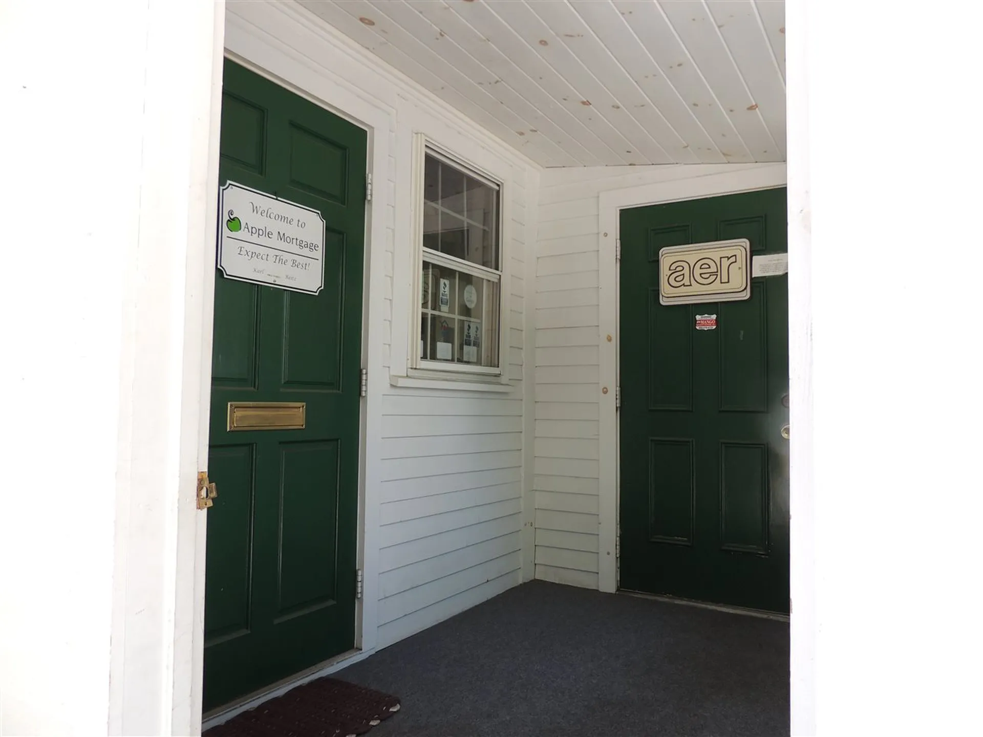 109 Court Street Laconia NH 03246