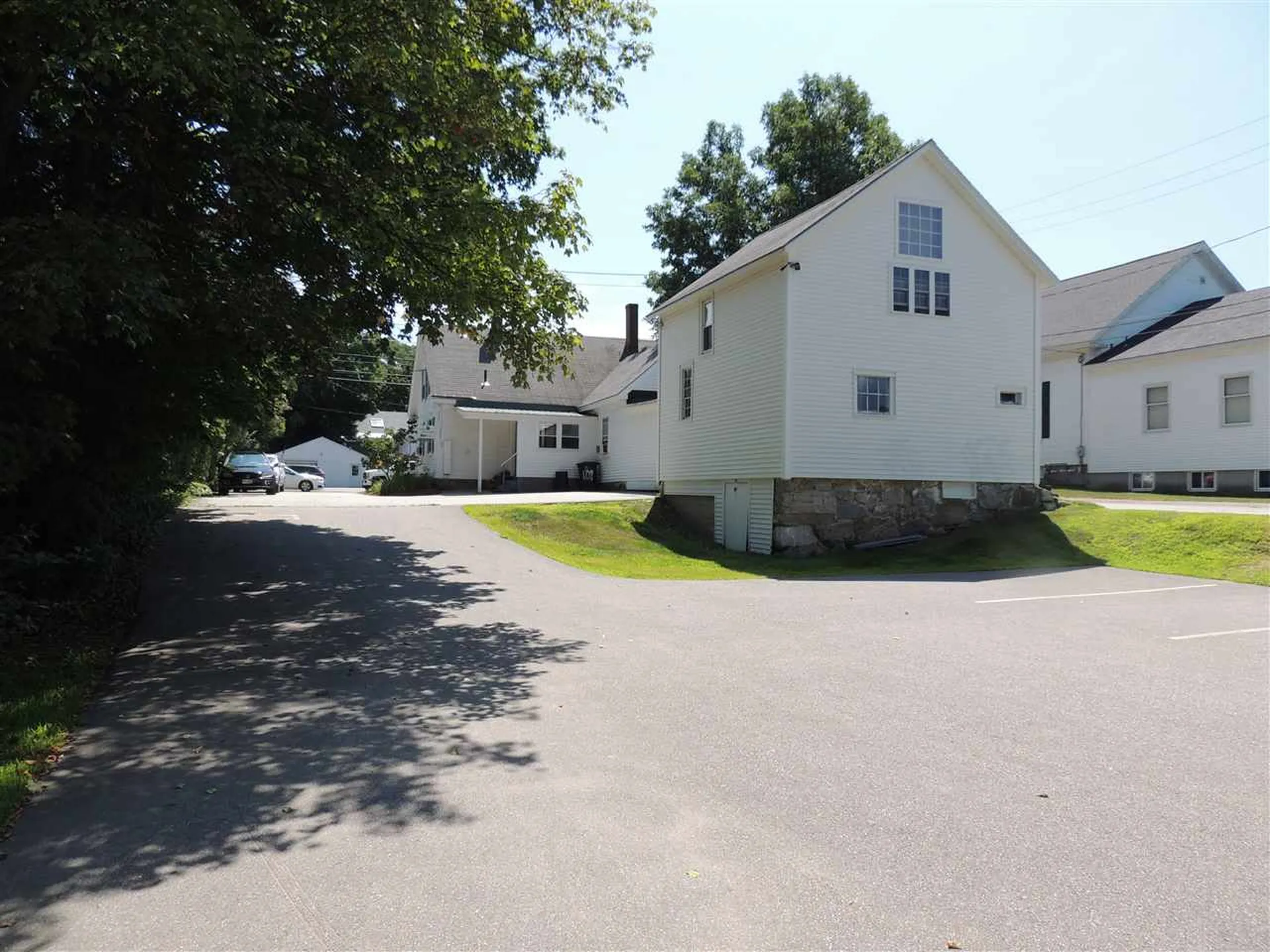 109 Court Street Laconia NH 03246