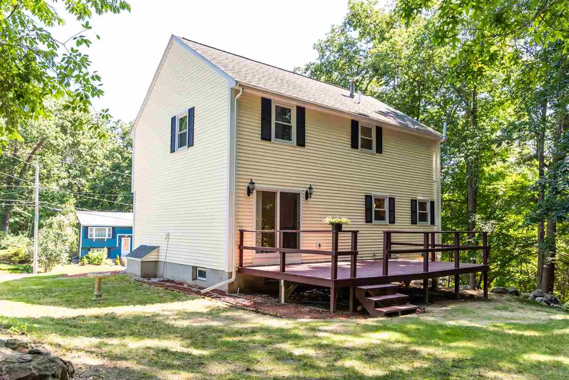 23 South London Drive Nashua NH 03062