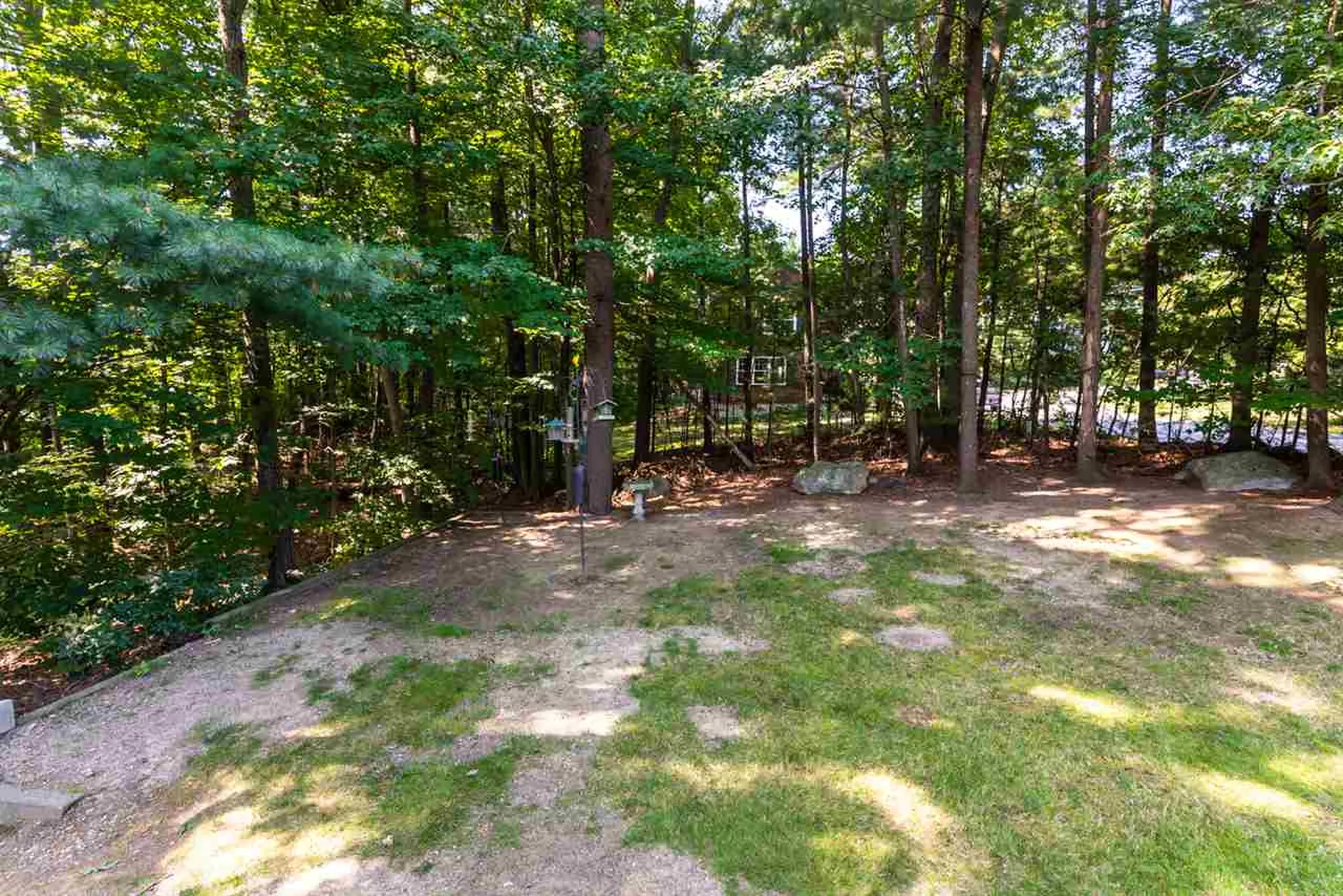 23 South London Drive Nashua NH 03062