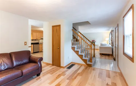23 South London Drive Nashua NH 03062