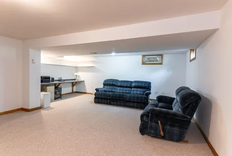 23 South London Drive Nashua NH 03062