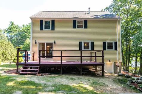 23 South London Drive Nashua NH 03062