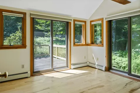 8 Watershed Lane Wilmot NH 03287