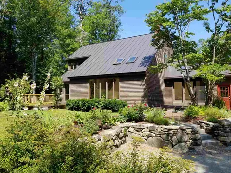 8 Watershed Lane Wilmot NH 03287