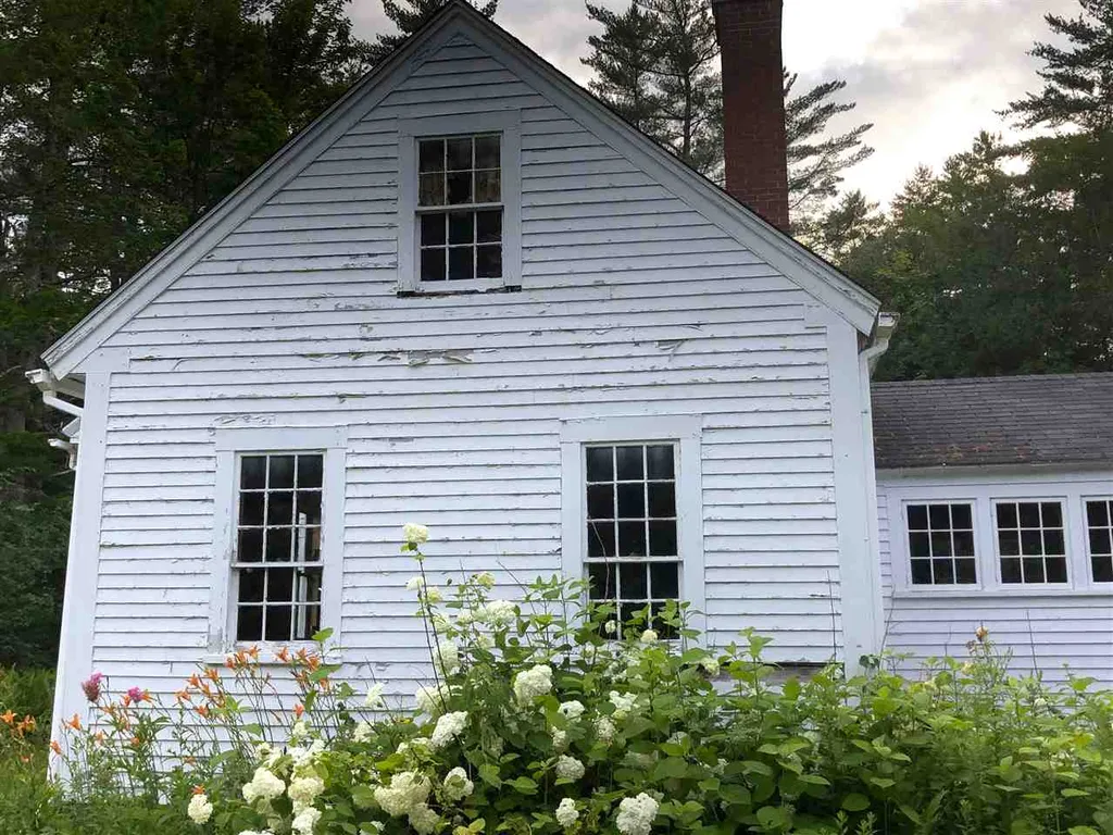 156 Middle Road Sandwich NH 03227