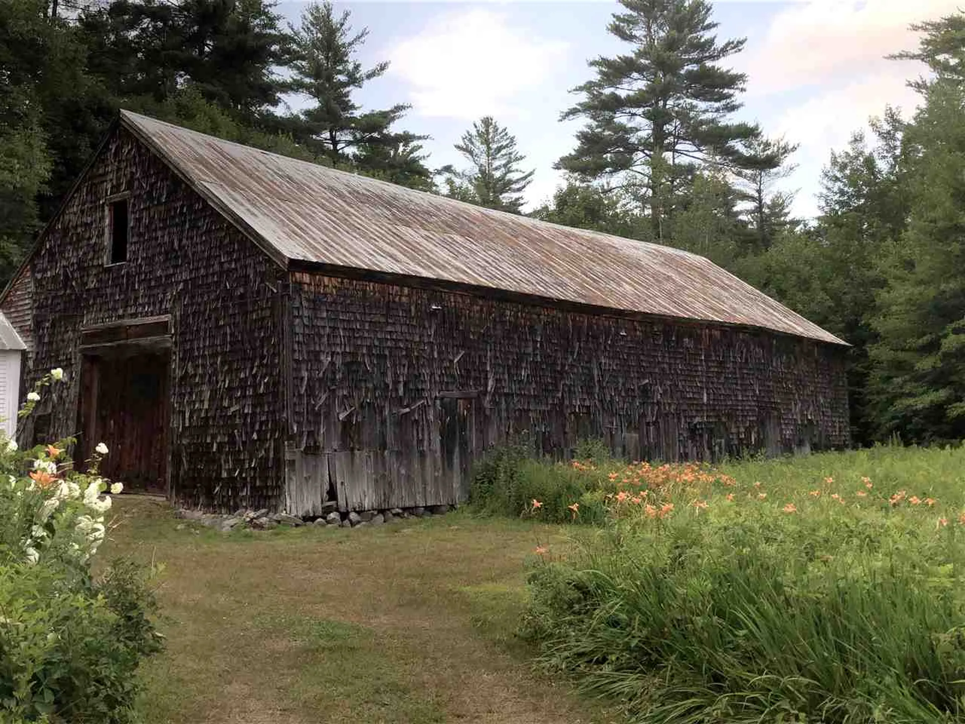 156 Middle Road Sandwich NH 03227