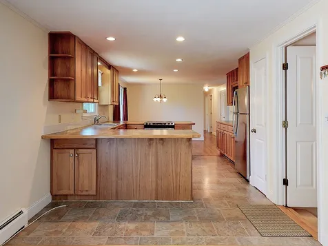 10 Hillside Road North Hampton NH 03862