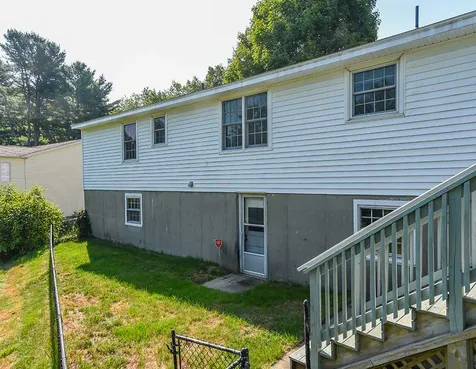 10 Hillside Road North Hampton NH 03862