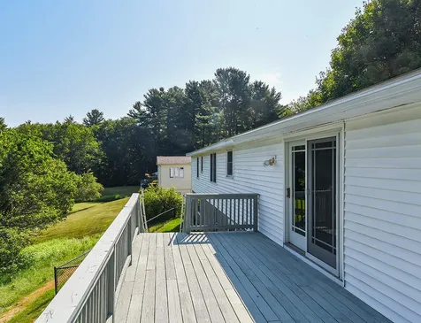 10 Hillside Road North Hampton NH 03862