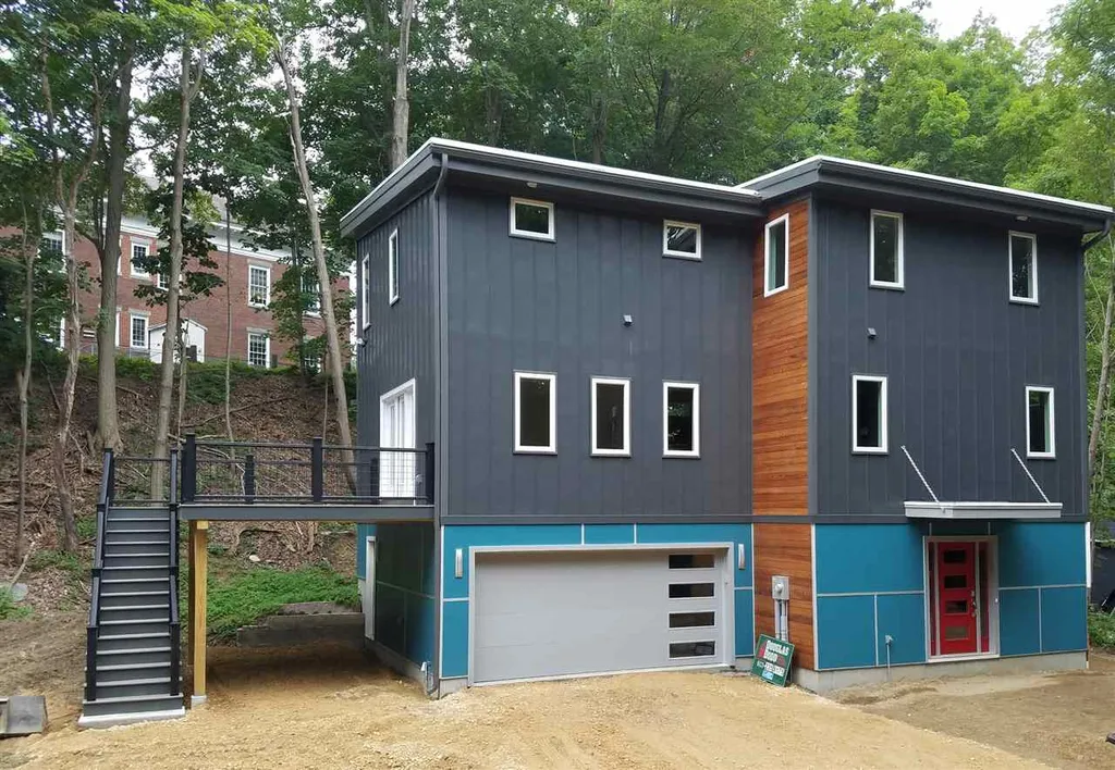 5 Trask Drive Dover NH 03820
