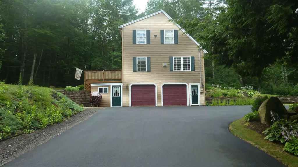 7 Holly Lane Farmington NH 03835