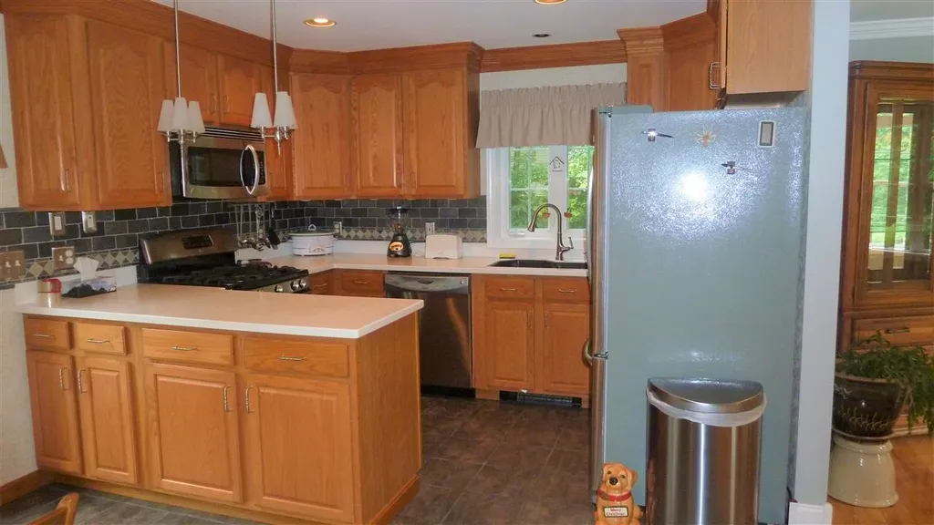 7 Holly Lane Farmington NH 03835