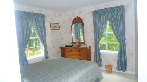 7 Holly Lane Farmington NH 03835